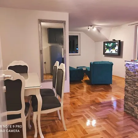 Apartman-vikendica Mihajlovic Apartment *